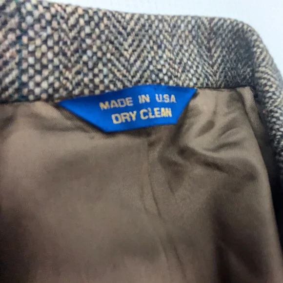 Pendleton Brown Sport Coat Timeless Elegance